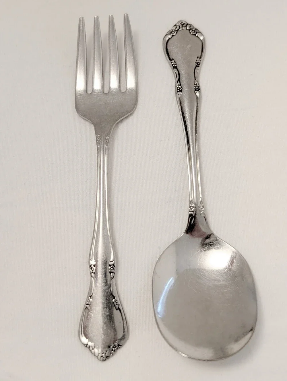 VINTAGE Childrens Stainless Flatwear Set Oneida Chateau Retro Classic Spoon Fork